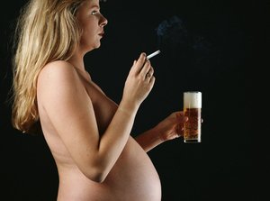 Фетальный алкогольный синдром у новорожденных детей